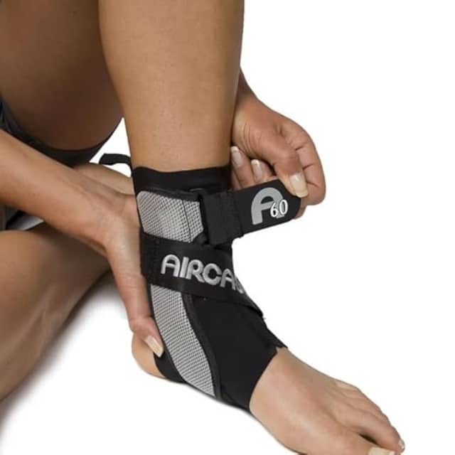 Cavigliera Sportiva Aircast A60 - immagine 4