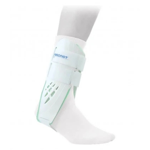 Aircast cavigliera bivalva pneumatica per distorsioni e fratture del malleolo - Air Stirrup II - immagine 4